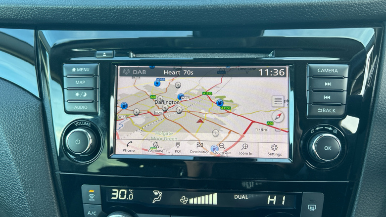 Nissan Qashqai 1.3 DiG-T Acenta Premium 5dr Petrol Hatchback